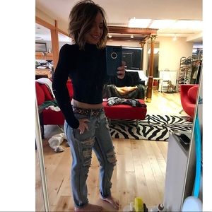 One Teaspoon Distressed Boyfriend Jeans